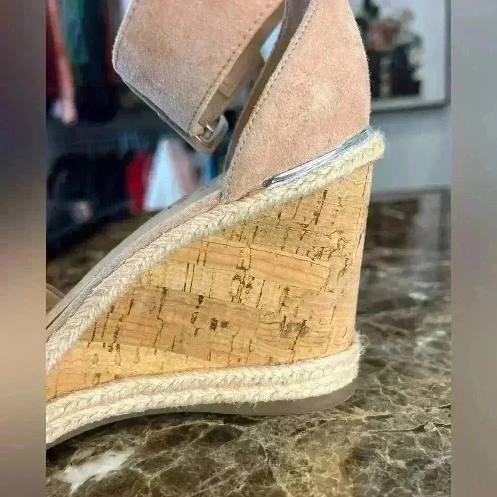 Franco Sarto Shoes: Franco Sarto Quintana Suede Espadrilles Peach Size 7.5M